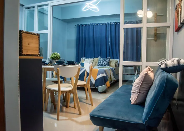 Apartment Elivion Staycations At Mckinley Hill, Near Venice, Bgc, With Pool & Wifi *