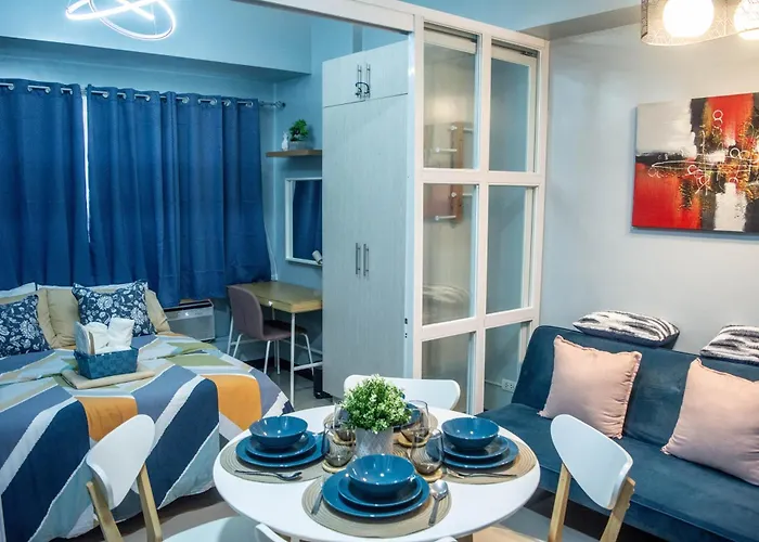 Elivion Staycations At Mckinley Hill, Near Venice, Bgc, With Pool & Wifi *